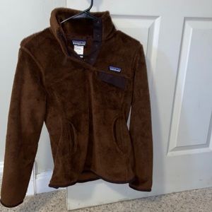 Patagonia re-tool snap pullover. Brown